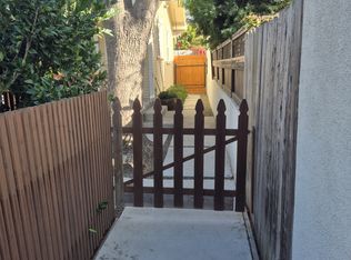204 Ximeno Ave #1/2, Long Beach, CA 90803