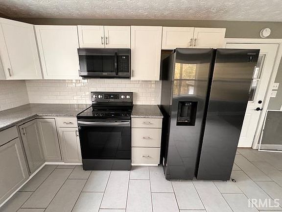 5th image of 8036 E 800th Dr S