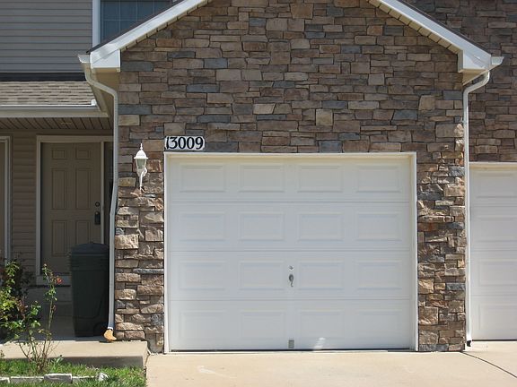 2nd image of 13009 Nebraska Ct