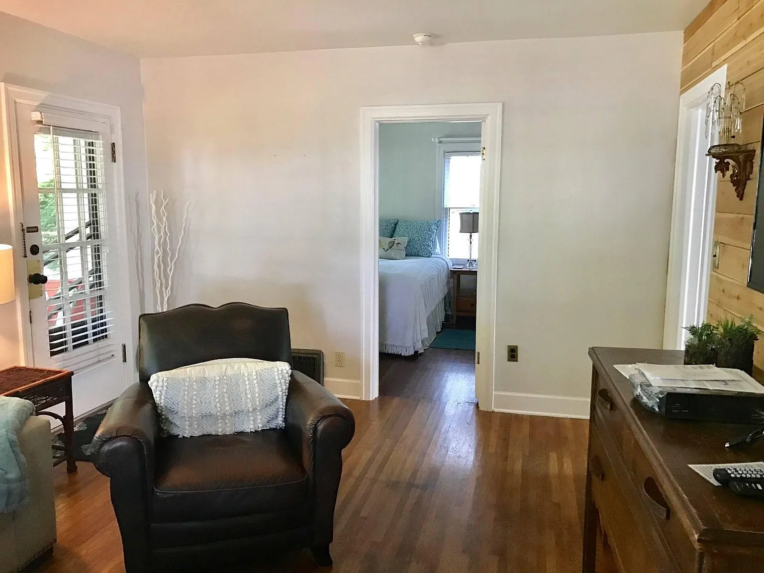 2 bed, 1000 sqft, $1,850 — Photo 4
