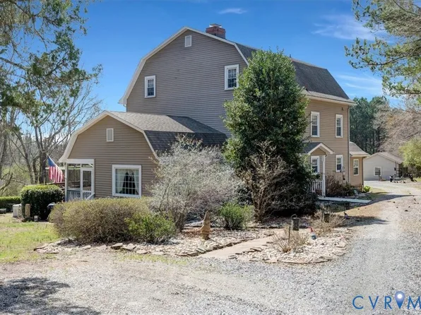 437 Prestwould Dr, Clarksville, VA 23927