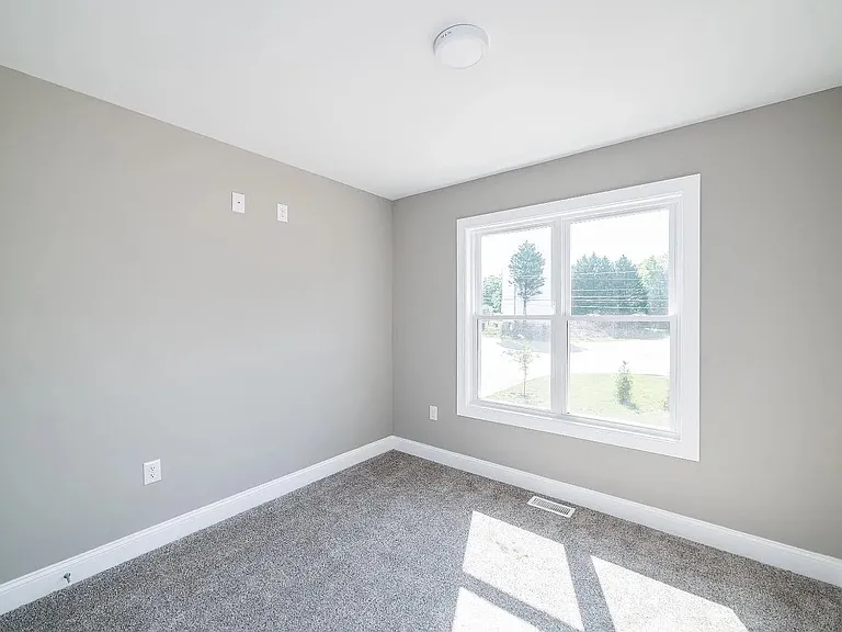 125 Melissa Ln #1 — Photo 8