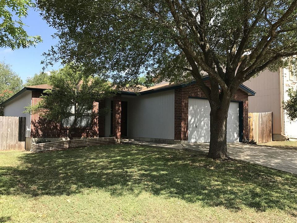 1st image of 13311 Pecan Glade