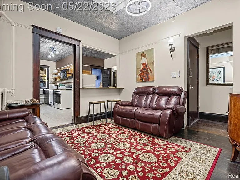 211 N Main St #2 — Photo 14