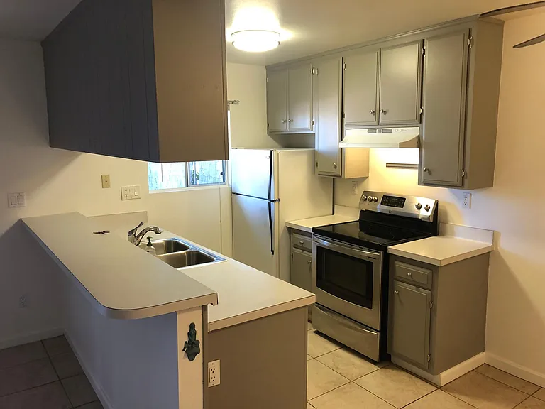 1636 Oliver Ave #1 — Photo 11