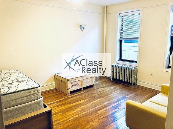 2nd image of 3279 44th St APT 2D