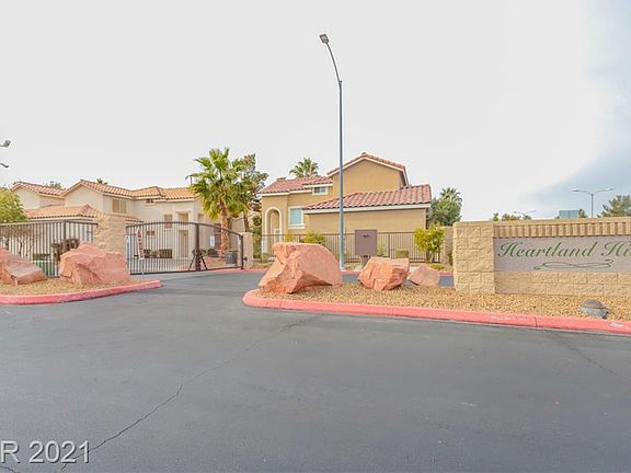 4th image of 2429 Cliffwood Dr