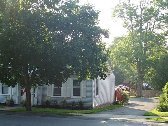 side view of driveway