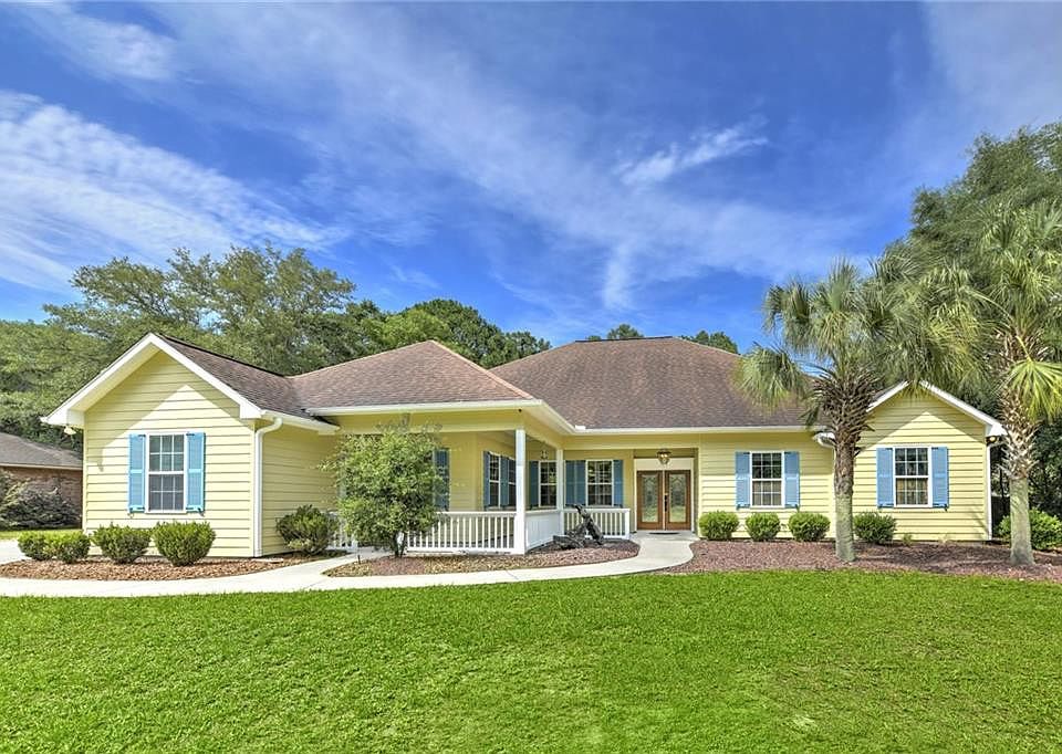 1st image of 105 Crane Island Cir