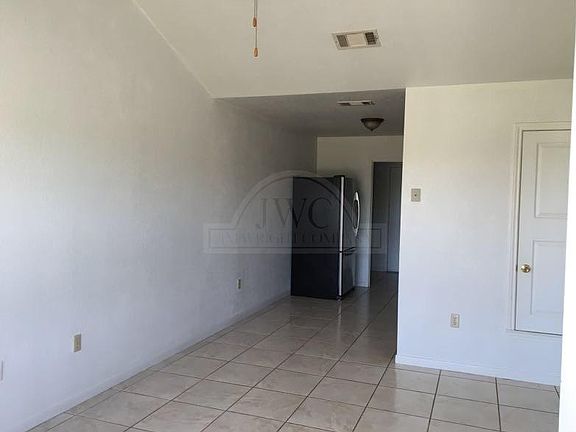 2nd image of 1108 Walt Morgan Cir #1106