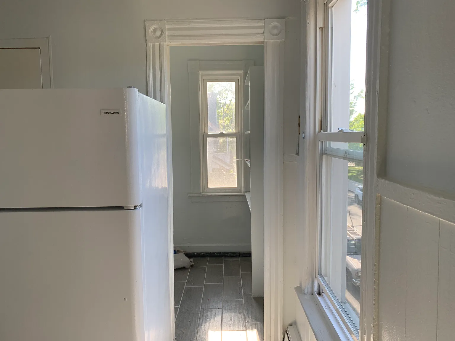 3 bed, $2,100 — Photo 3