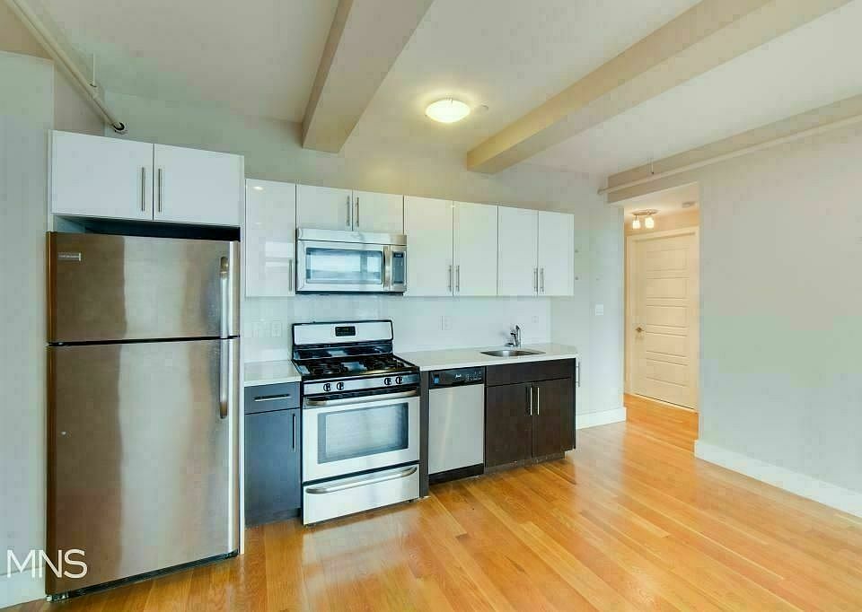 1st image of 96 Steuben St APT 4B
