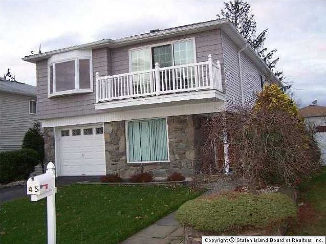 1st image of 45 Dawson Ct