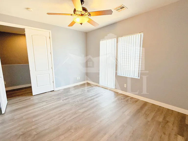 4710 E Culver St — Photo 13