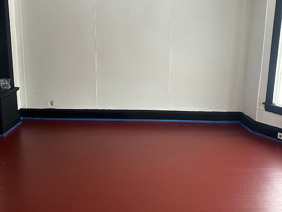 3rd image of 204 Rich St #1