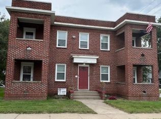 1020 N 41st St, Omaha, NE 68131