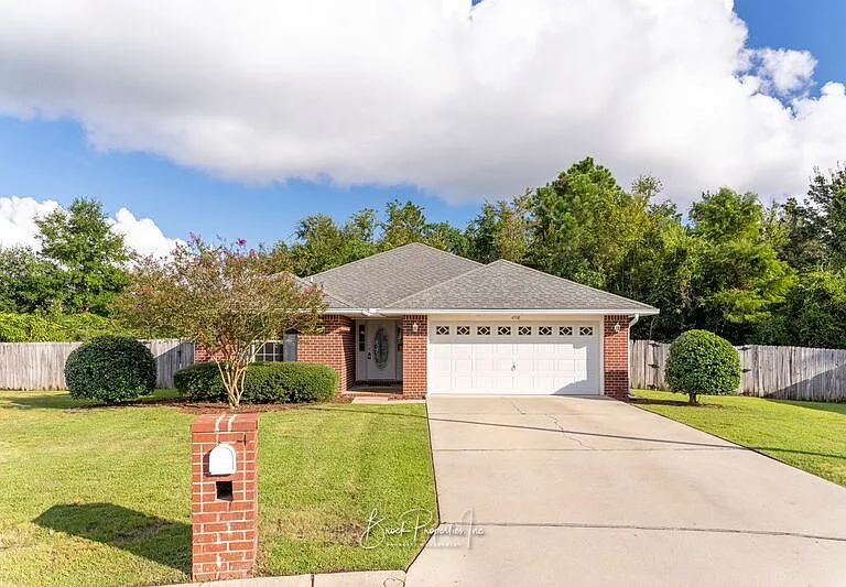 4718 Lemoyne Vis — Photo 35