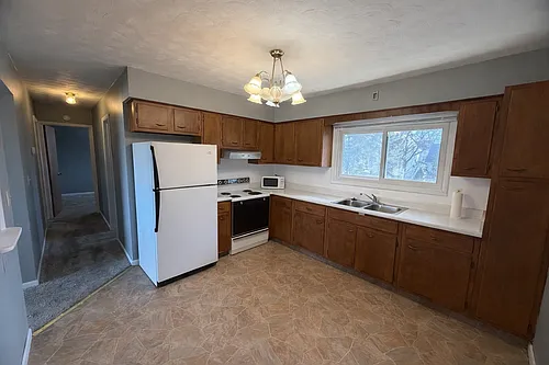 218 Carolyn Ln #6 Photo 1