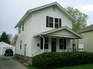 512 W John St, Champaign, IL
