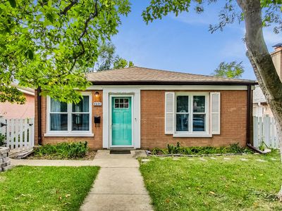 8506 E Prairie Rd, Skokie, IL, 60076