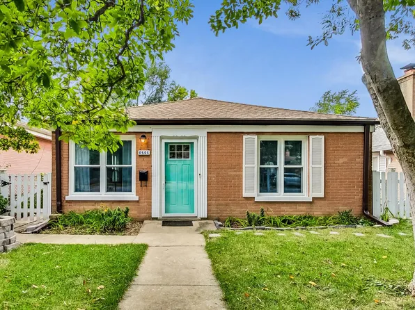 8506 E Prairie Rd, Skokie, IL 60076