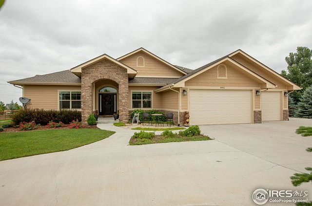 1st image of 4992 Blackhawk Dr