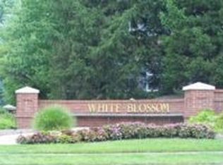 4731 Cedar Village Dr, Mason, OH 45040