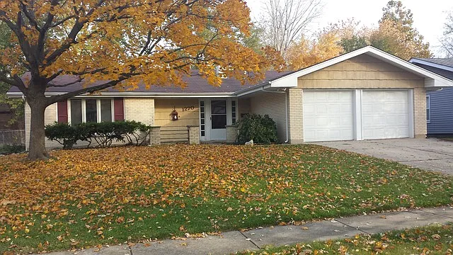 1270 Newcastle Ln photo 1