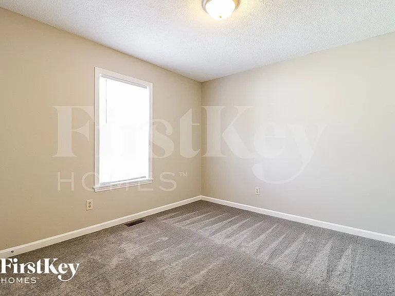 3817 Central Ave — Photo 11