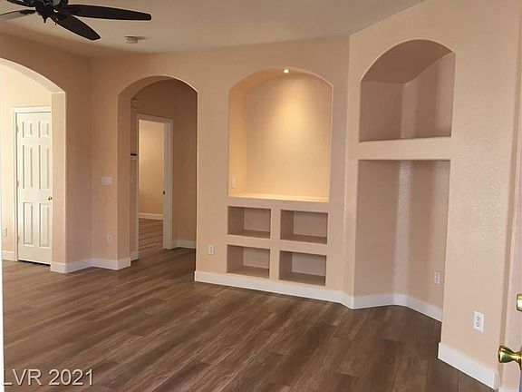 3rd image of 5375 Euphorbia Way
