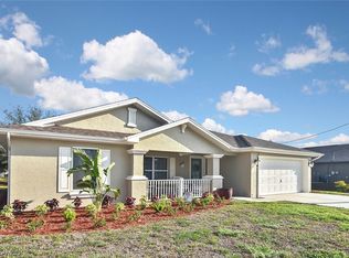 857 Rue Labeau Cir, Fort Myers, FL 33913