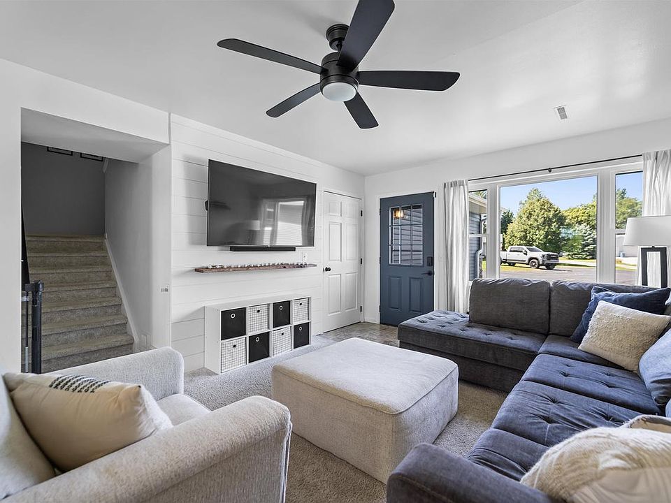 Pine Creek 238 Thomson Ln Oregon WI Zillow