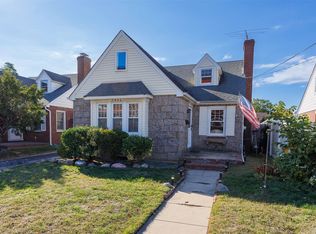 2466 Oceanside Rd, Oceanside, NY 11572