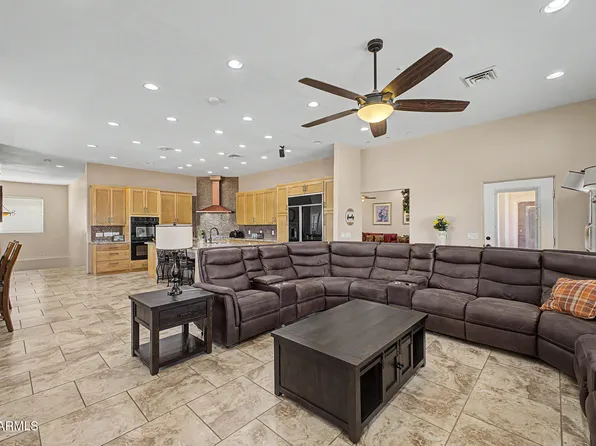 8716 N THUNDERBIRD Road, Maricopa, AZ 85139