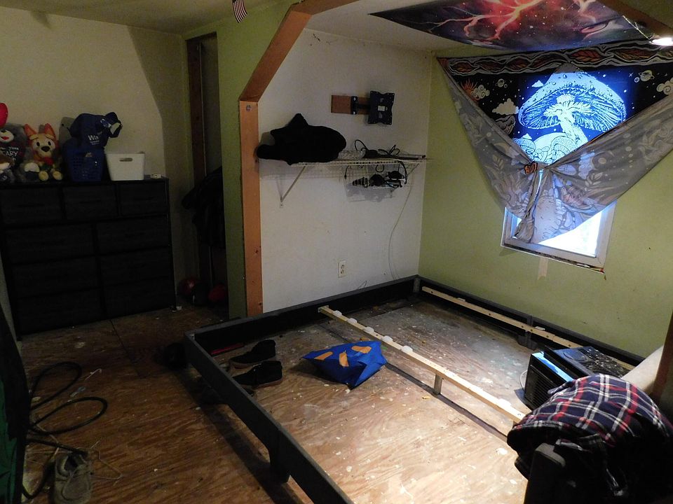 16th image of 1648 New Sharon Road