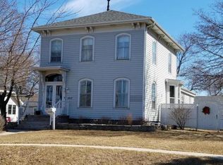 1017 Clark St, Union Grove, WI 53182