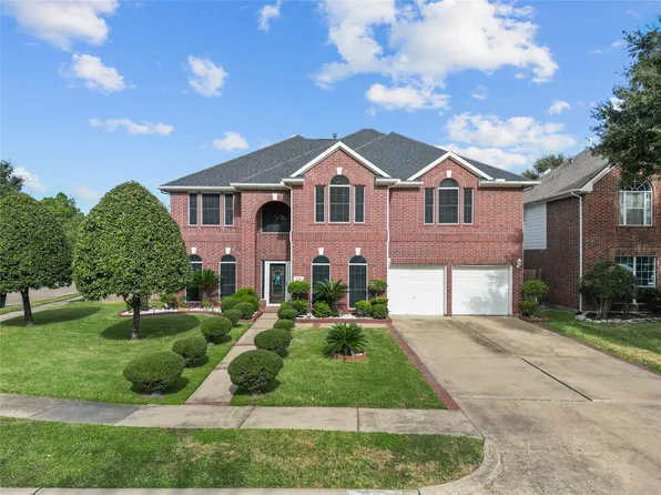 11319 Windy Dawn Dr, Pearland, TX 77584