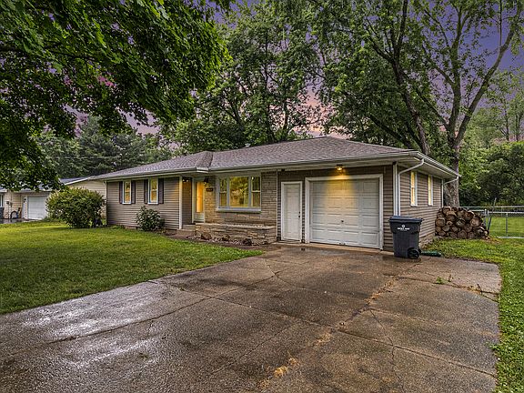 2nd image of 6161 Twilight Ave