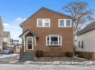 44 Balcomb St, Salem, MA 01970