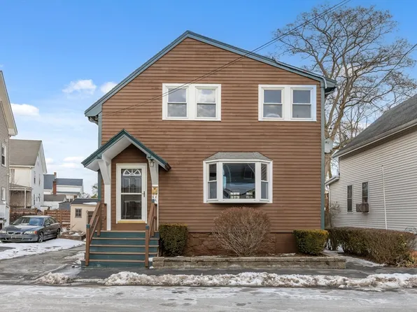44 Balcomb St, Salem, MA 01970