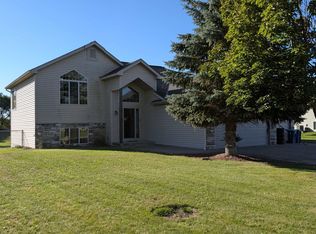 739 Lauren Ave, Clearwater, MN 55320