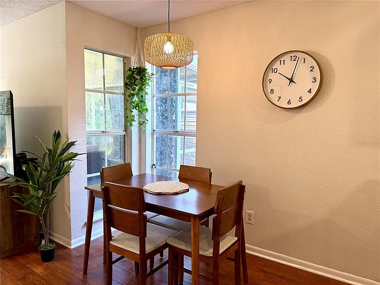 6905 Lake Place Ct — Photo 8