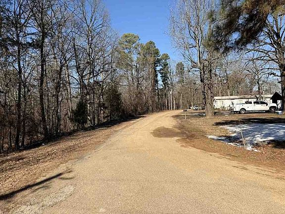4th image of 260 Pump Station Rd