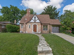 332 N Wolf Rd, Des Plaines, IL 60016