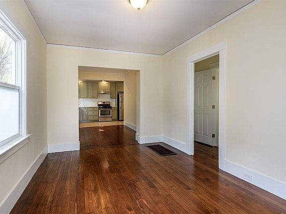 3rd image of 125 N Claremont St