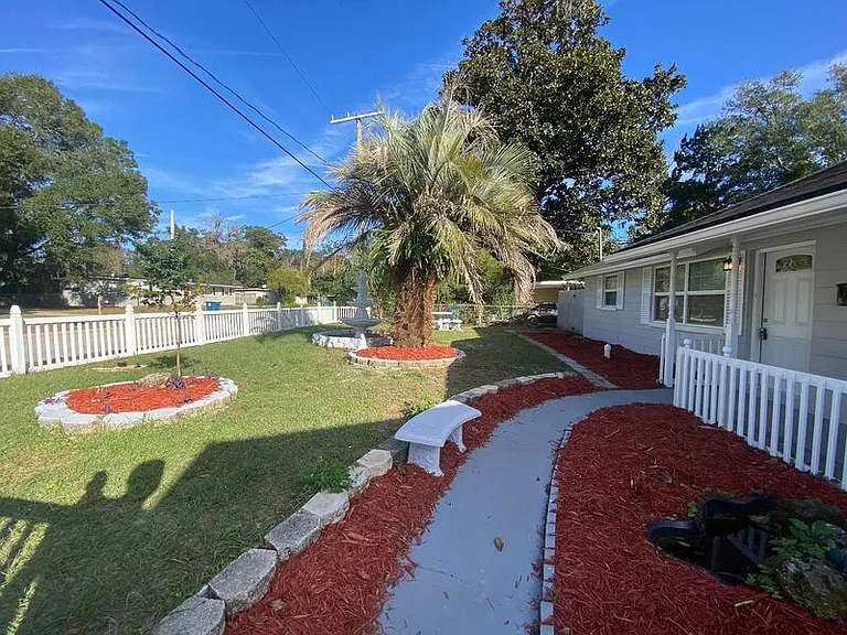 2818 Palmdale St — Photo 5