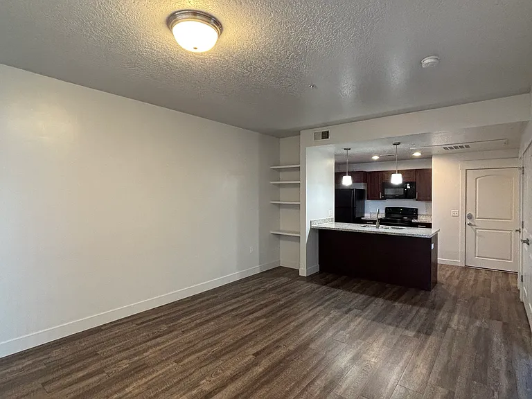 City Centre Apartments — Photo 19