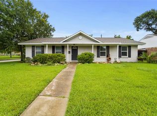 5534 Birdwood Rd, Houston, TX 77096