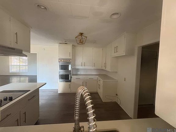 3rd image of 5722 Fennwood Dr