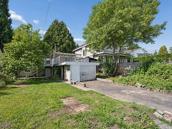 4th image of 8406 12th Ave